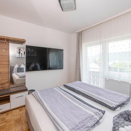 Gaestehaus Genf Velden am Wörthersee Quarto foto
