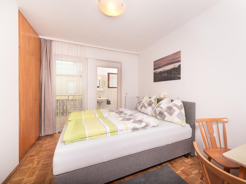 Gaestehaus Genf Velden am Wörthersee Quarto foto